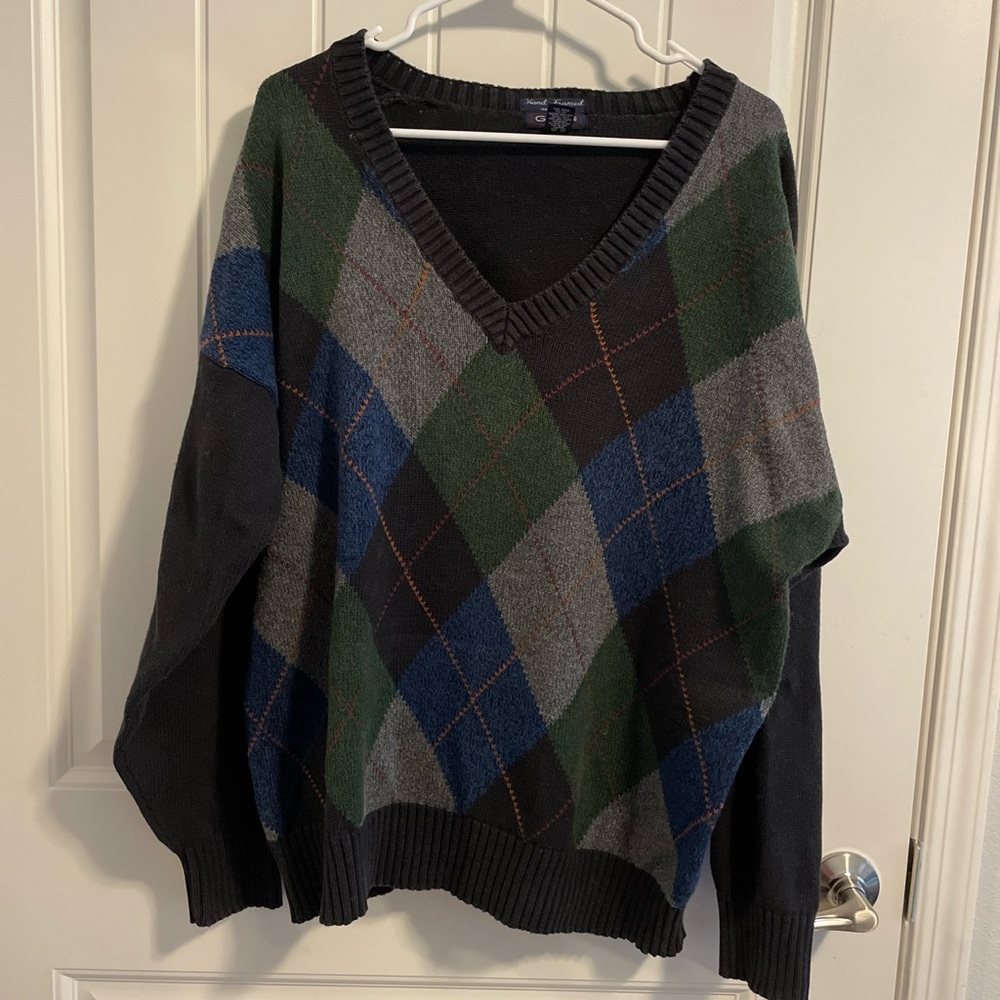 Gant Men's V-Neck Argyle Sweater in Black, Green, Blue, Gray